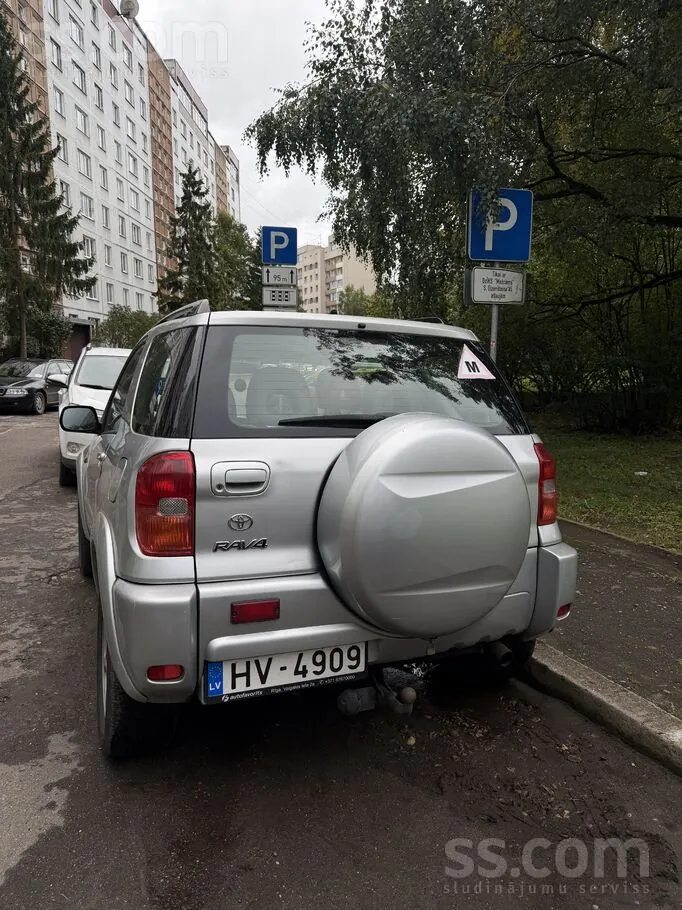 Toyota Rav4 2002 photo 3