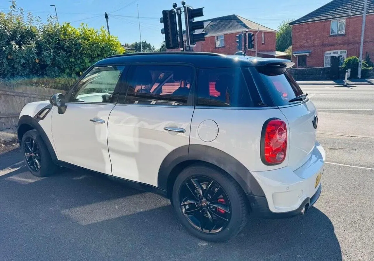 Mini Countryman 2012 photo 4