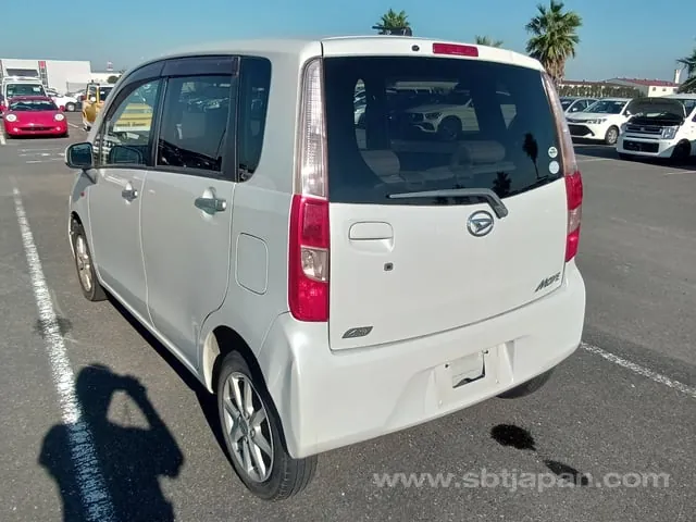 Daihatsu Move X 2011 photo 3