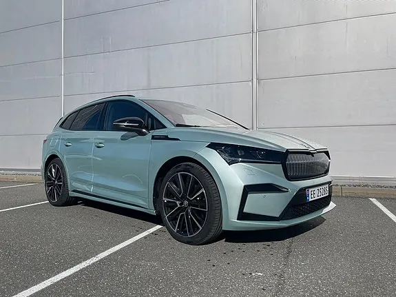 Skoda Enyaq 2022 photo 2