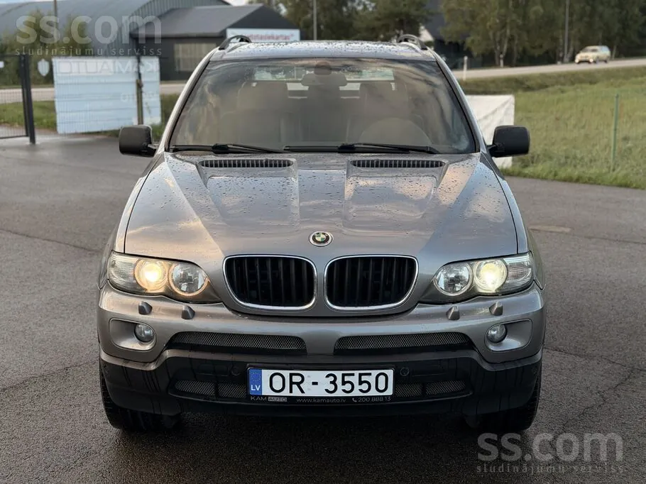 BMW X5 2005 photo 2