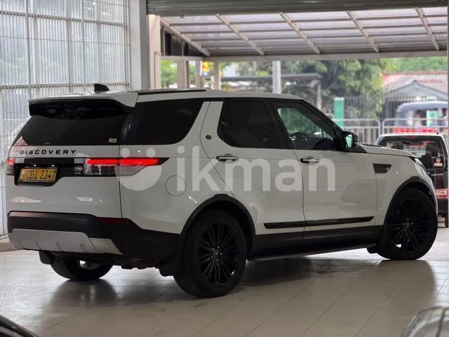 Land Rover Discovery 5 2019 photo 4