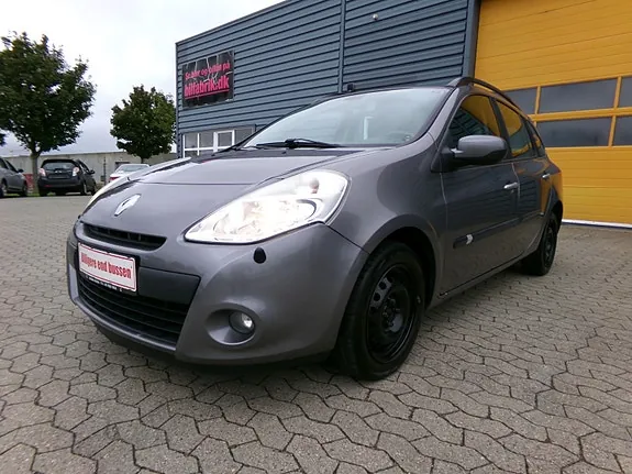 Renault Clio 2010 photo 5