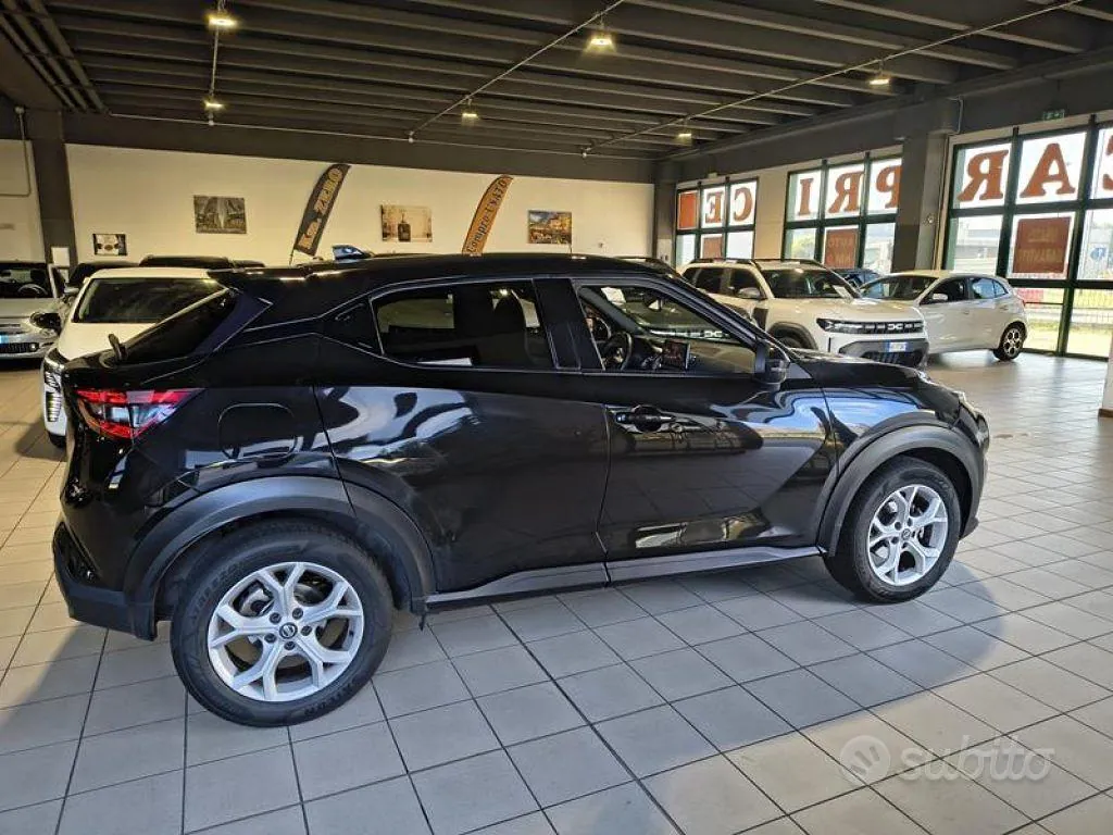 Nissan Juke 2019 photo 2