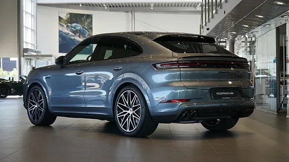 Porsche Cayenne Coupe 2026 photo 2