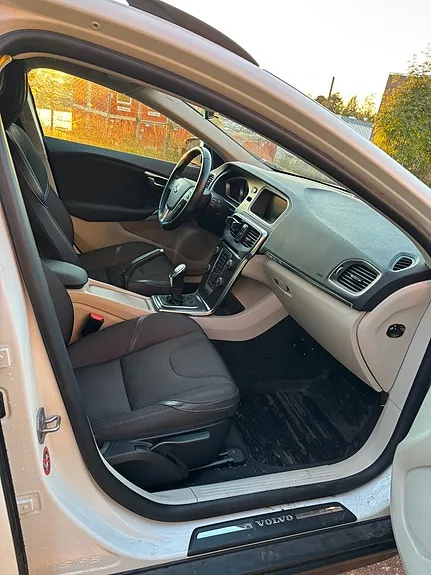 Volvo V40 Cross Country 2014 photo 5