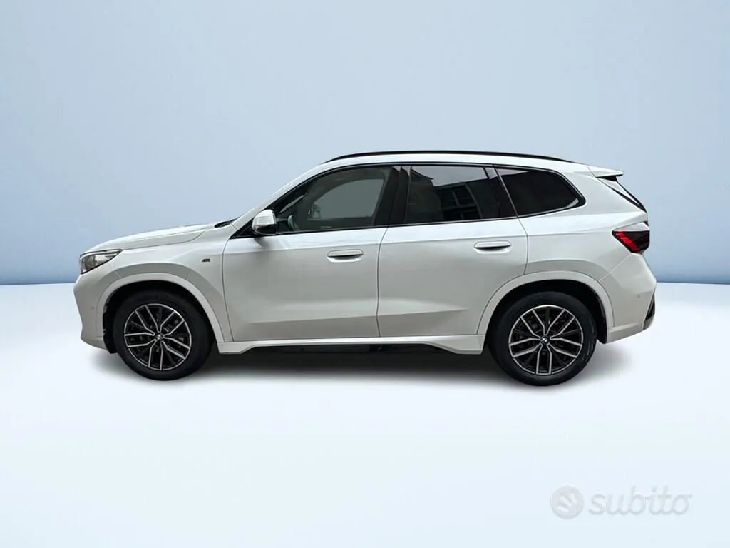 BMW X1 2022 photo 5