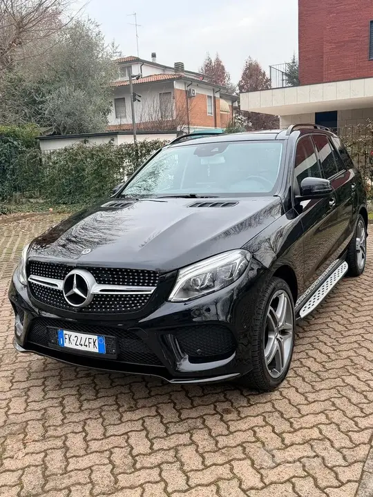 Mercedes-Benz Gle 2017 photo 2