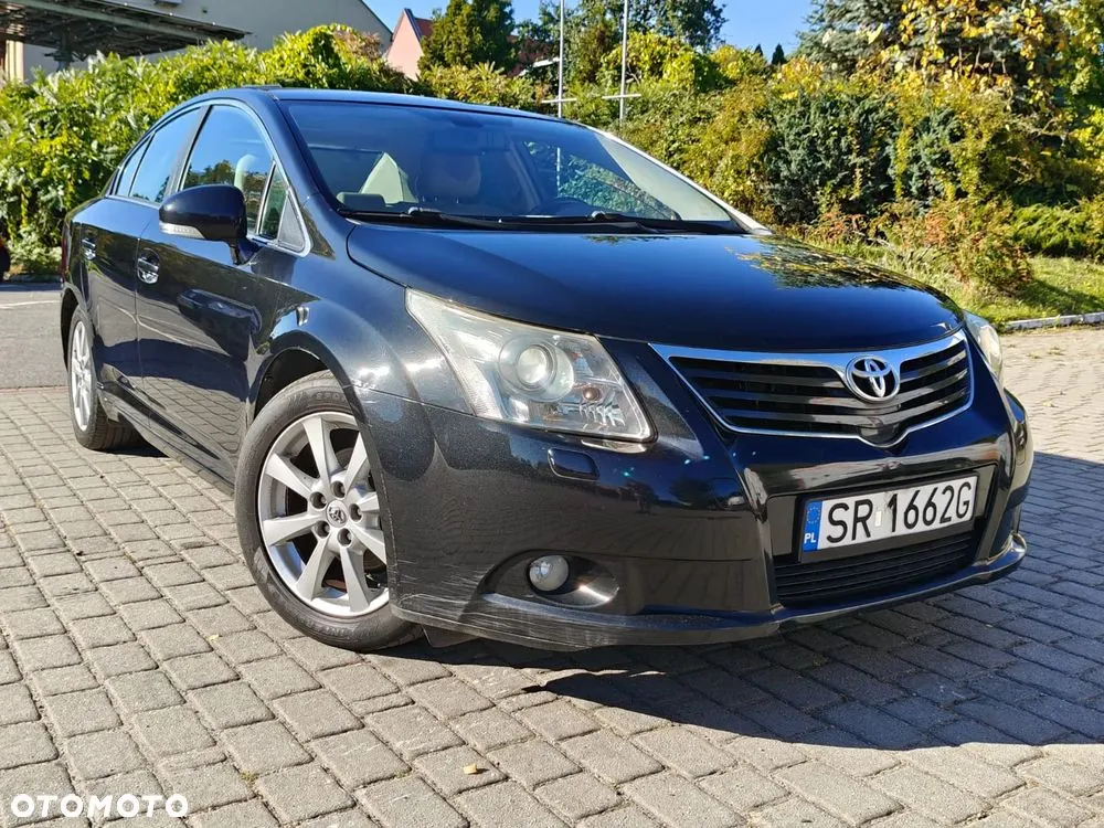 Toyota Avensis 2010 photo 3