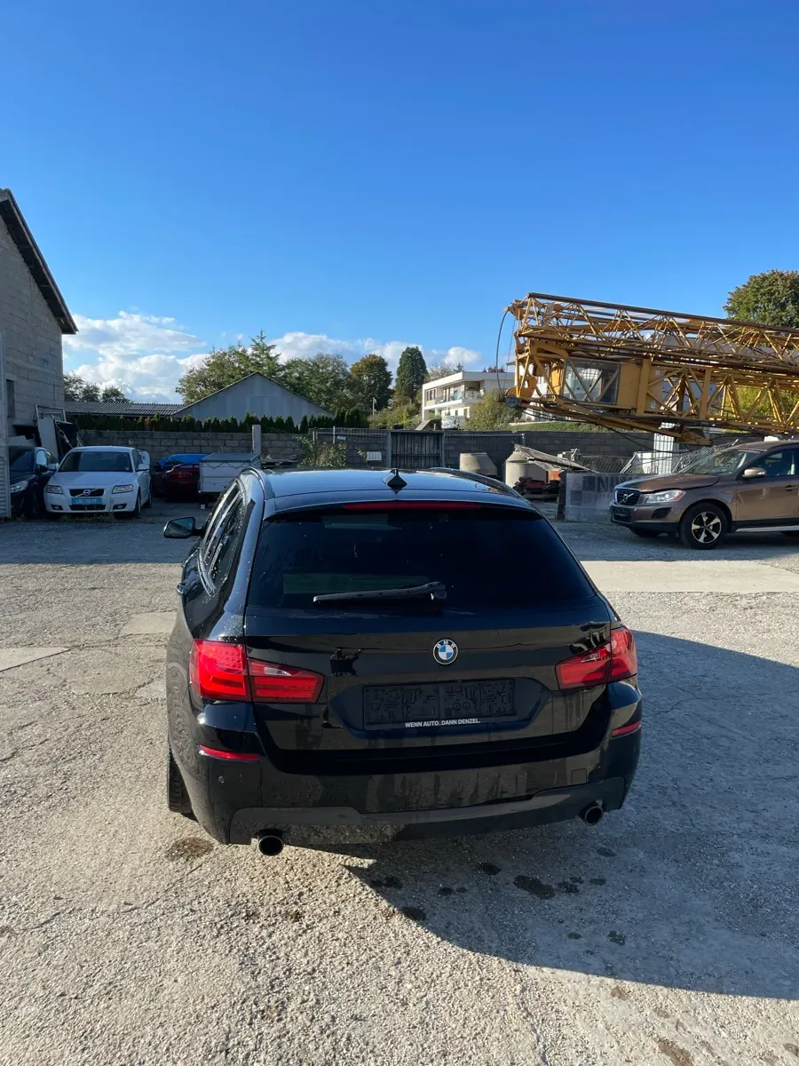 BMW 5 Series 2012 photo 3