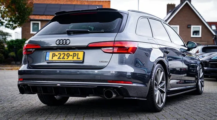 Audi A4 Avant 2016 photo 2