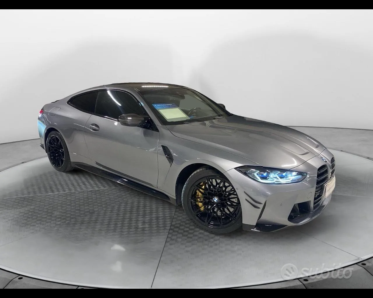 BMW M4 2022 photo 4