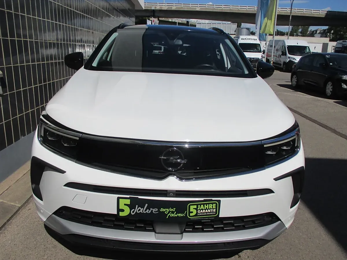 Opel Grandland 2022 photo 3