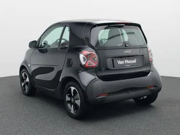 Smart Fortwo 2024 photo 2