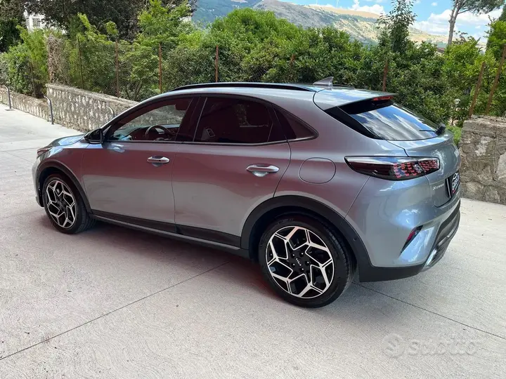 Kia Xceed 2023 photo 5