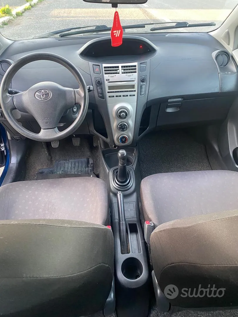 Toyota Yaris 2006 photo 5