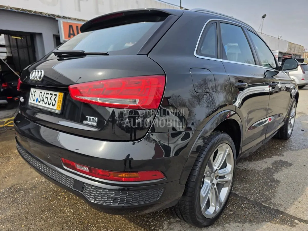 Audi Q3 2015 photo 5
