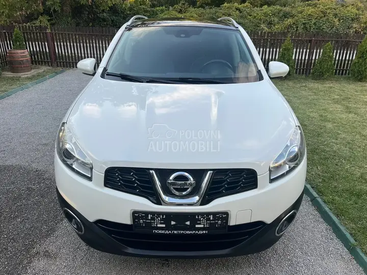 Nissan Qashqai 2011 photo 2
