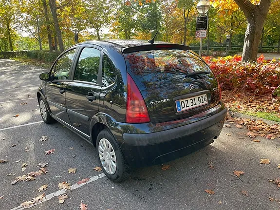 Citroen C3 2005 photo 2