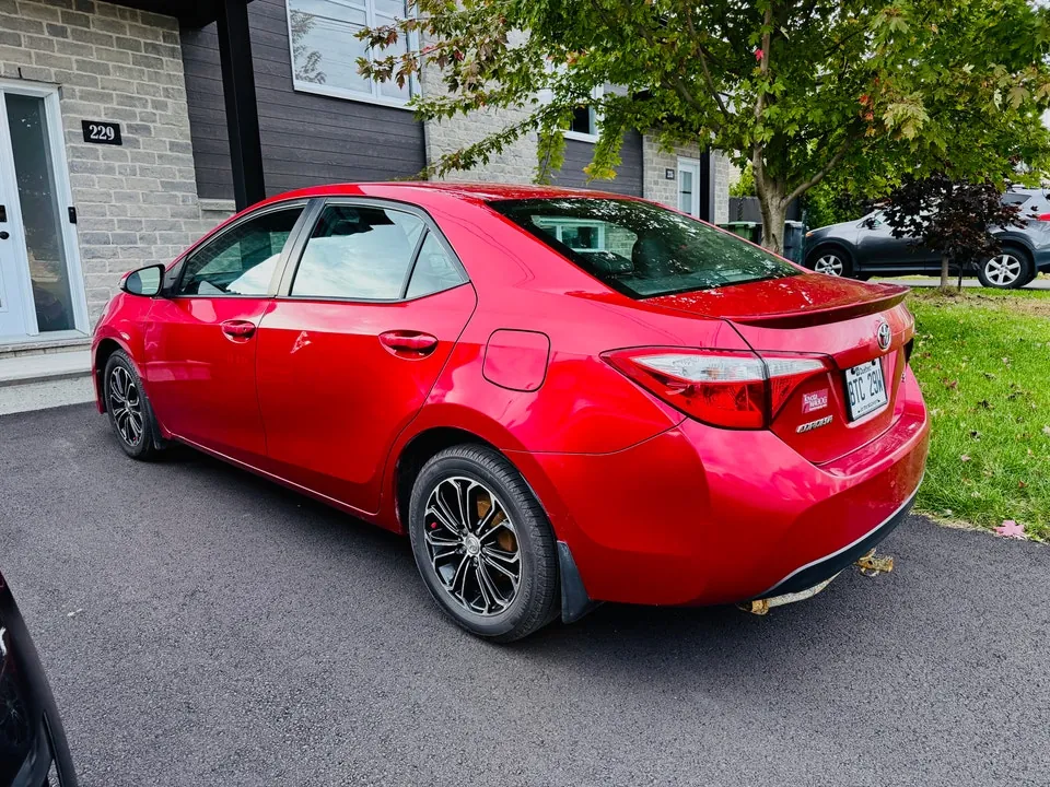 Toyota Corolla 2015 photo 2