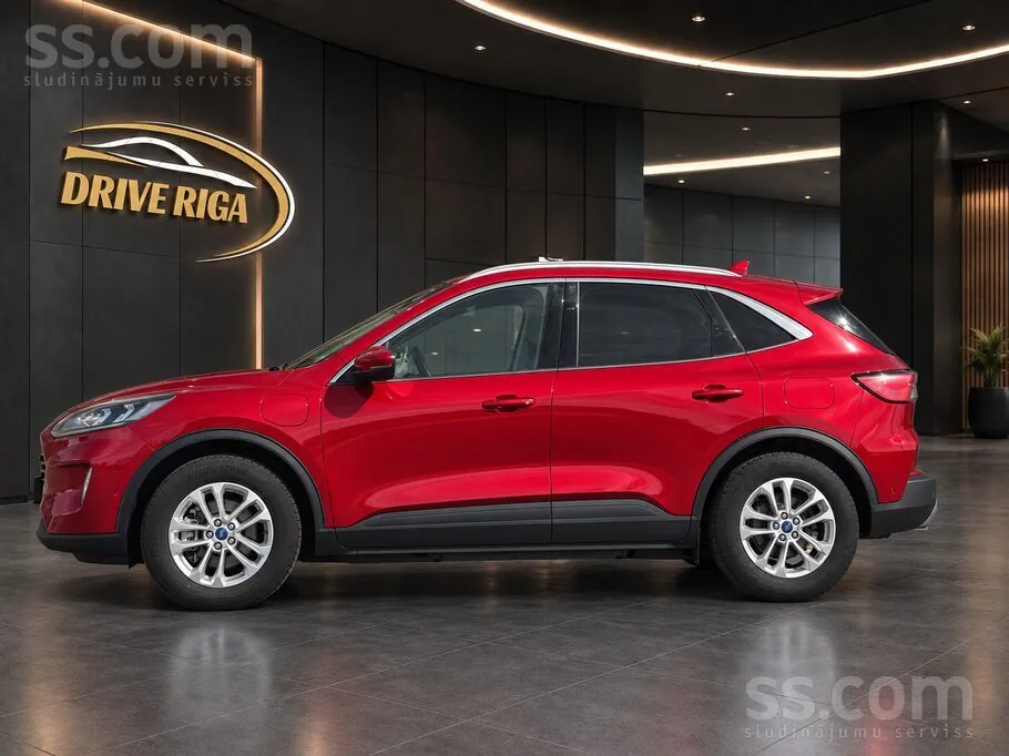 Ford Kuga 2021 photo 2