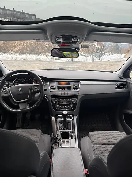 Peugeot 508 2012 photo 5