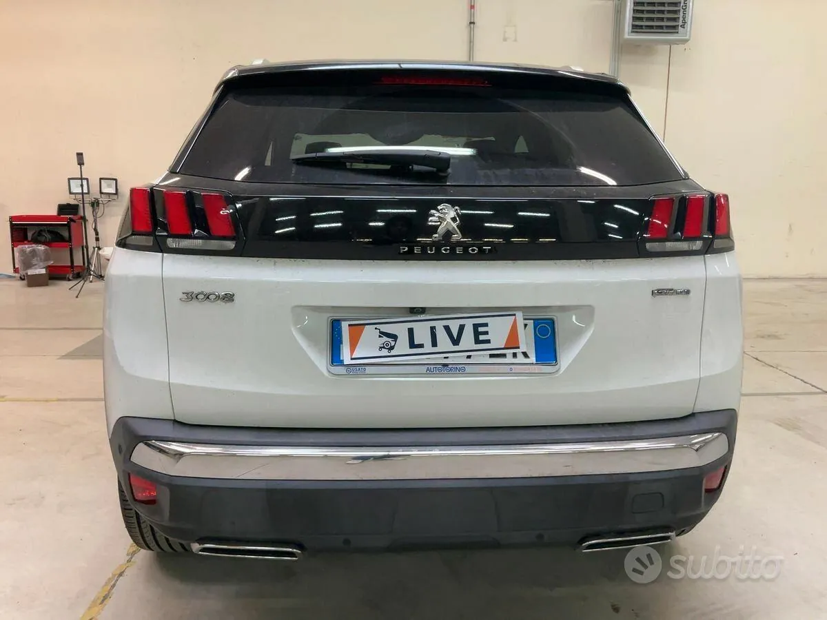 Peugeot 3008 2017 photo 2