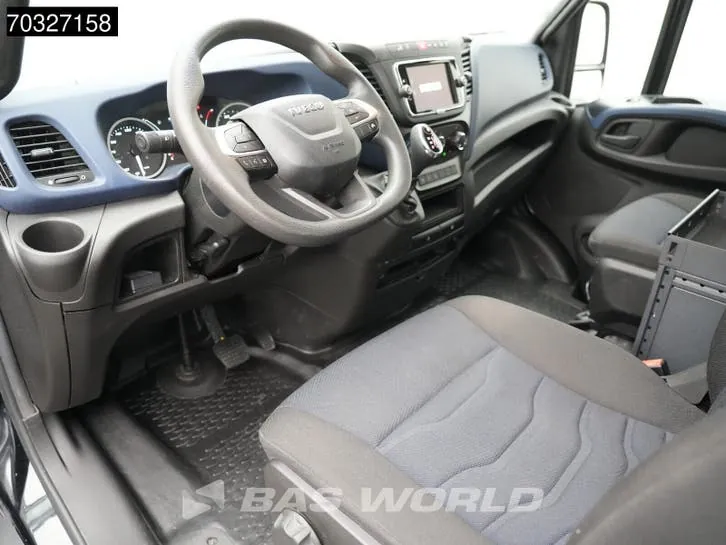 Iveco Daily 2021 photo 3