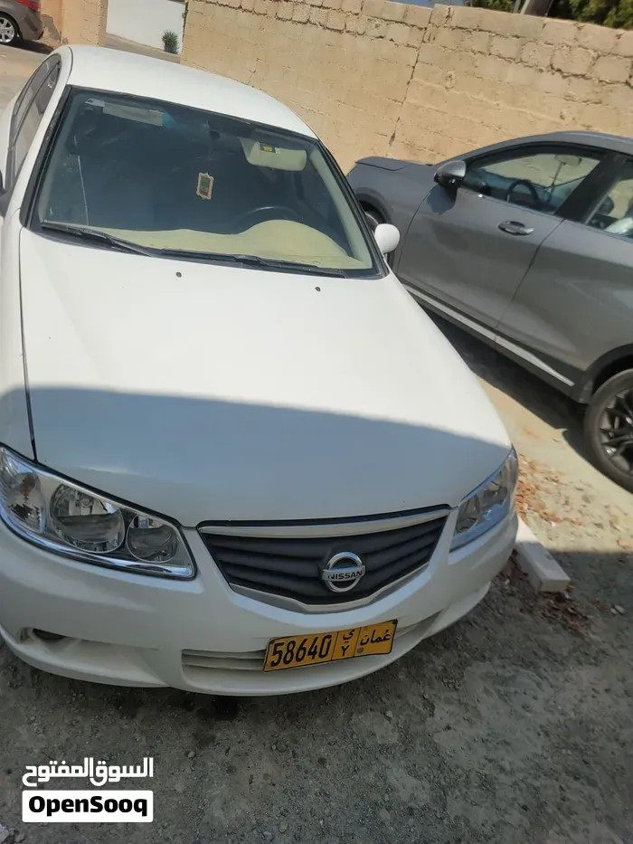 Nissan Sunny 2010 photo 4
