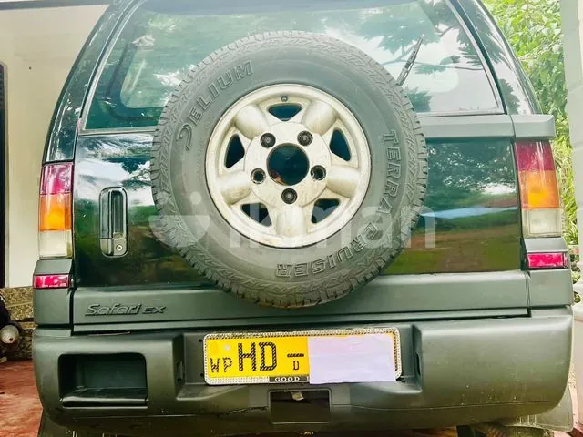 Tata Safari 2003 photo 3