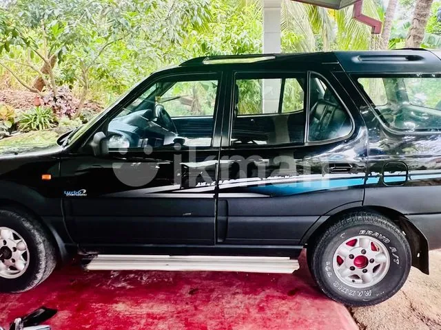 Tata Safari