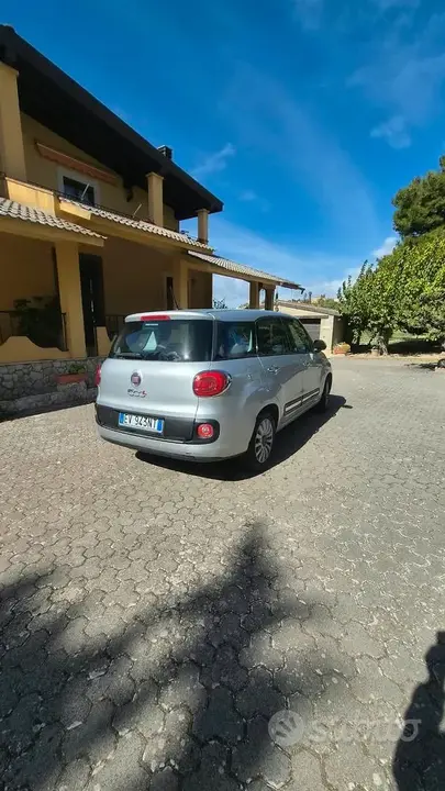 Fiat 500L 2014 photo 2