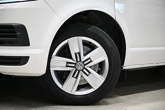Volkswagen Transporter 2019 photo 3