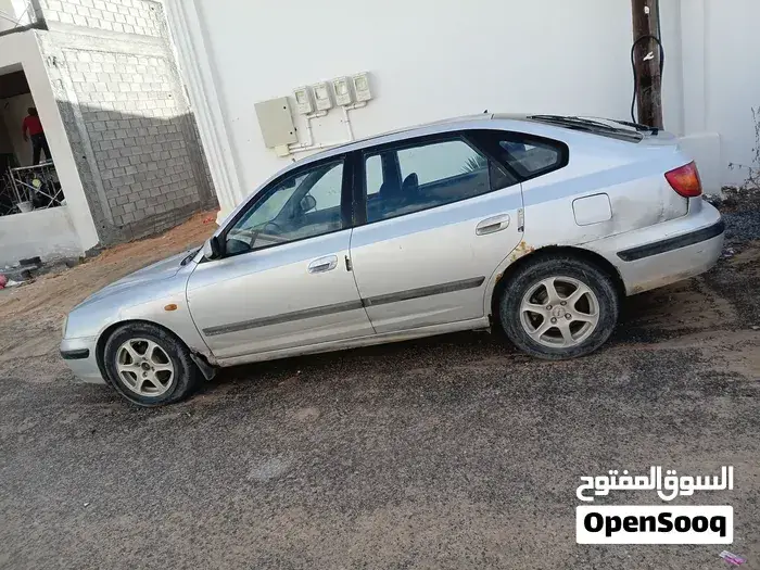 Hyundai Avante 2000 photo 3