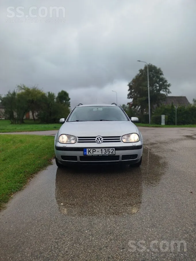 Volkswagen Golf 4