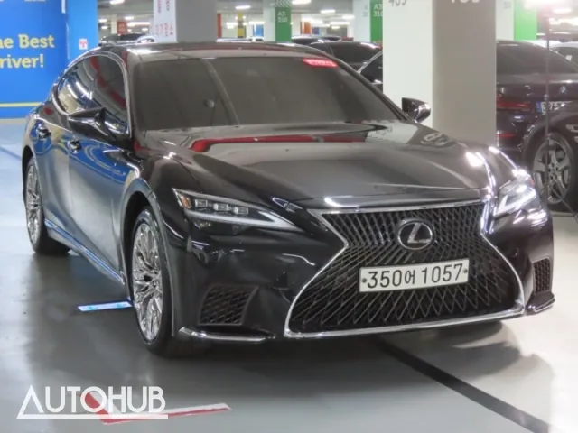 Lexus Ls 2023 photo 2