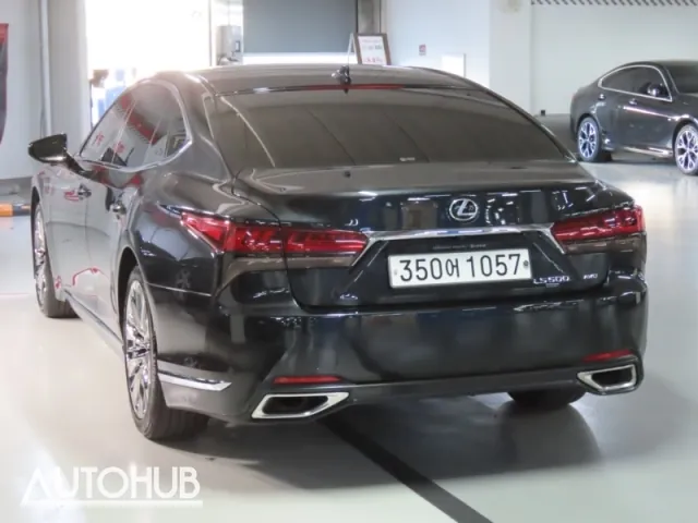 Lexus Ls 2023 photo 4