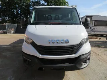 Iveco Daily 2022 photo 2