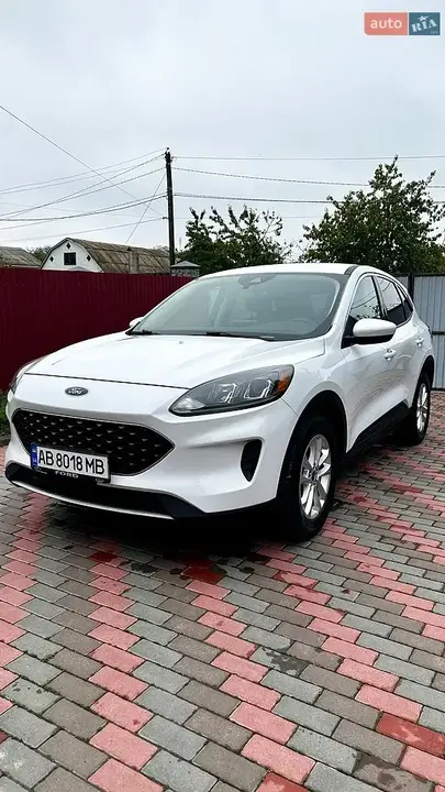 Ford Escape 2020 photo 3