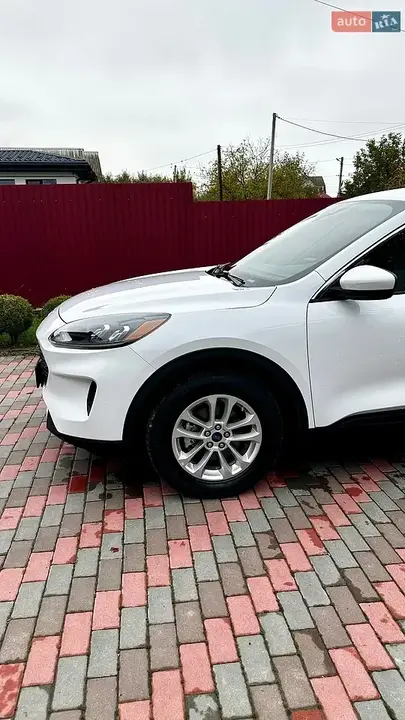 Ford Escape 2020 photo 4