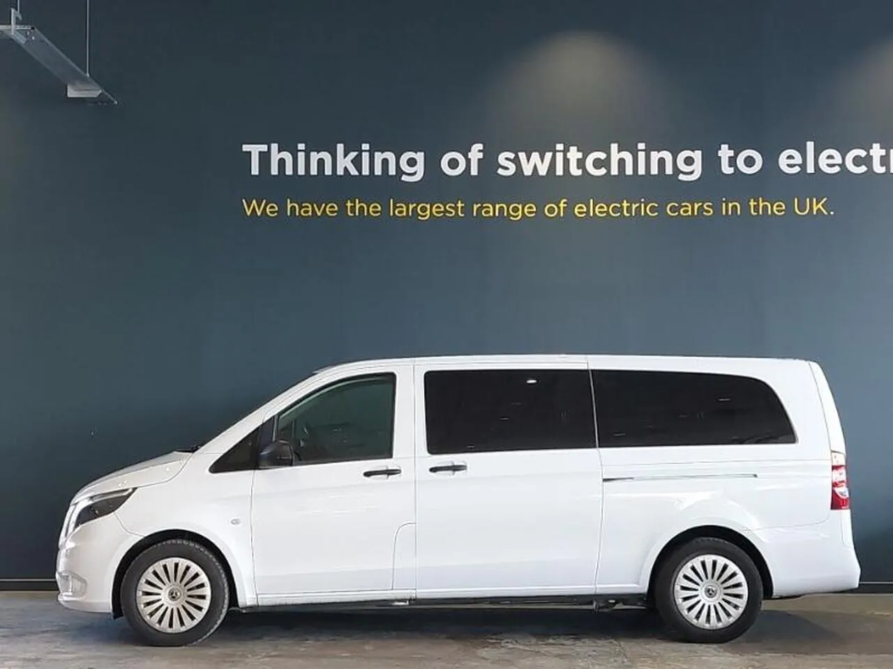 Mercedes-Benz Vito 2024 photo 4