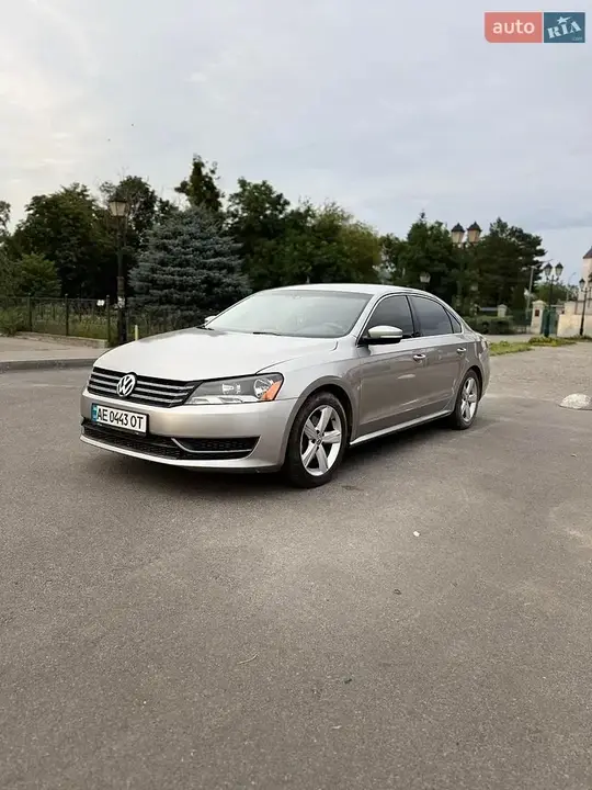 Volkswagen Passat 2013 photo 5