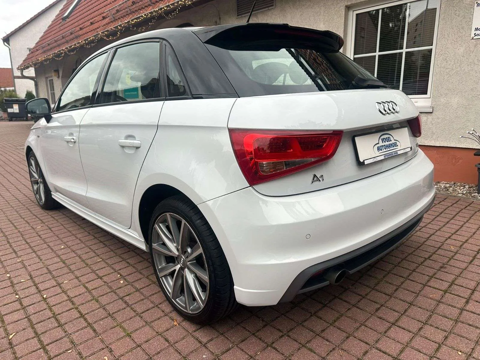 Audi A1 2014 photo 3
