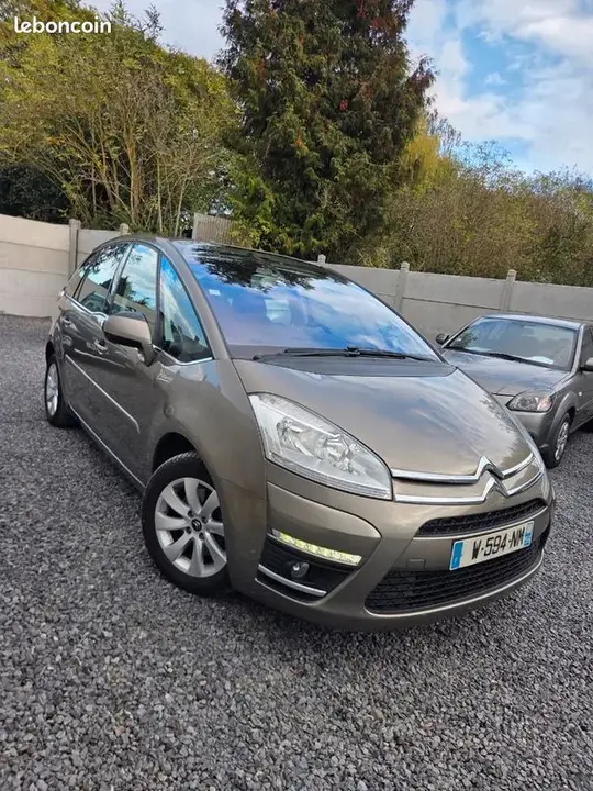 Citroen C4 Picasso 2013 photo 2