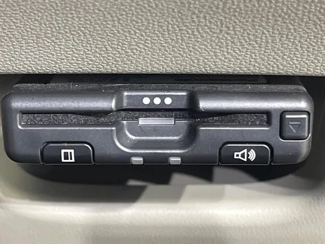 Daihatsu Cast Style G Vs Sai Iii Sd Navi 2020 photo 5