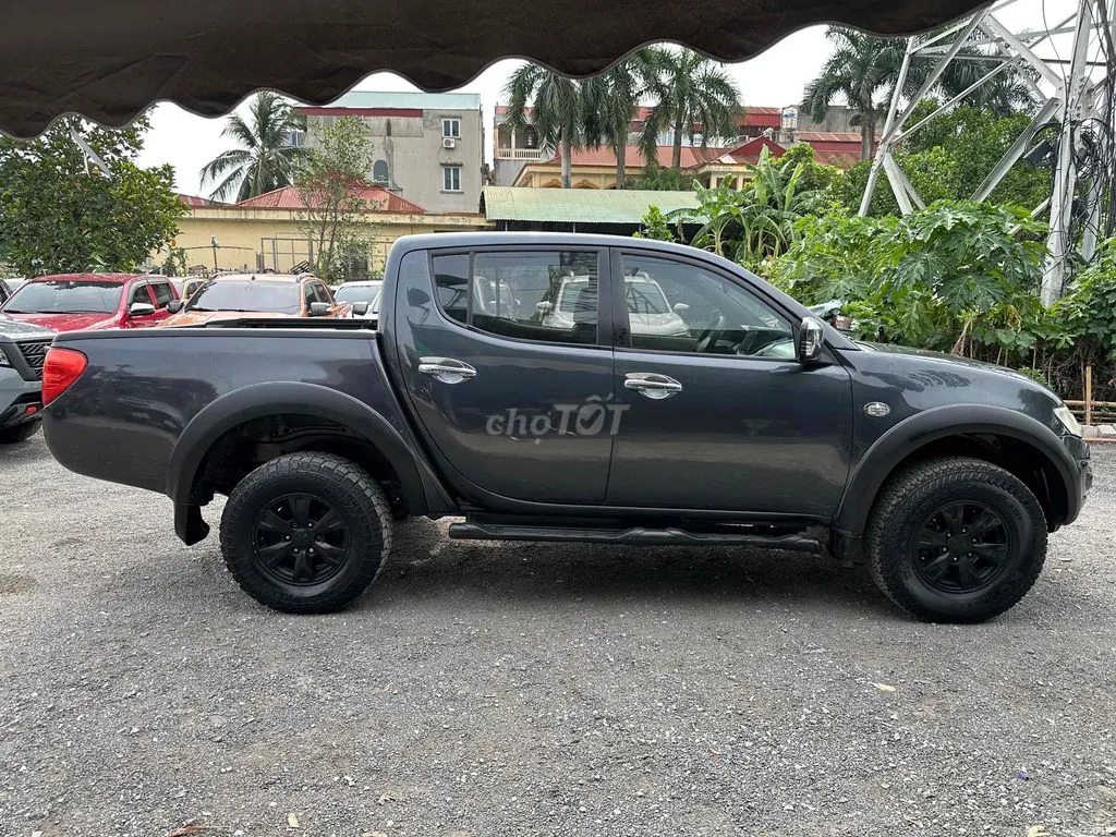 Mitsubishi Triton 2009 photo 5