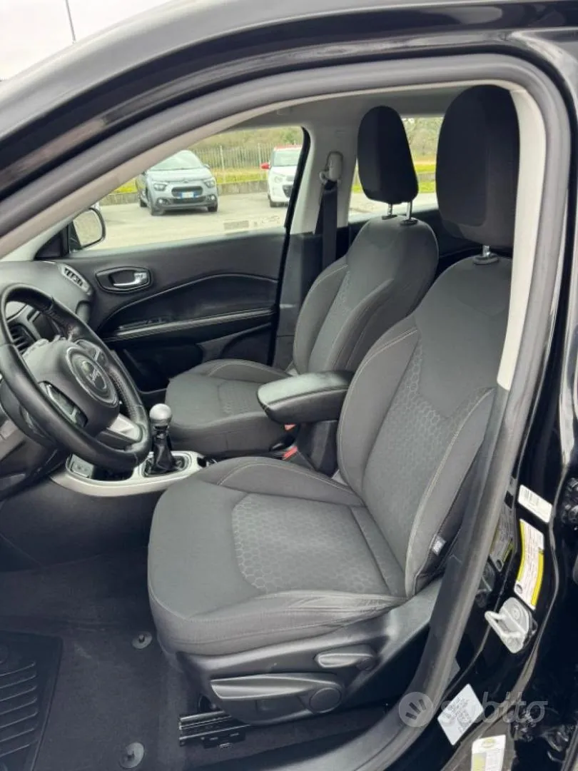 Jeep Compass 2018 photo 4