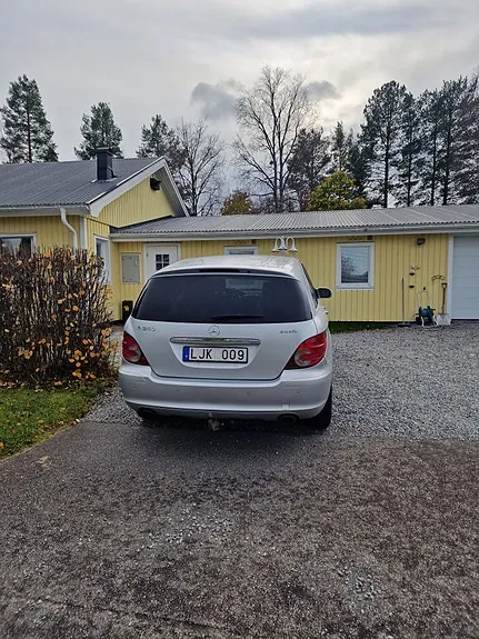 Mercedes-Benz R350