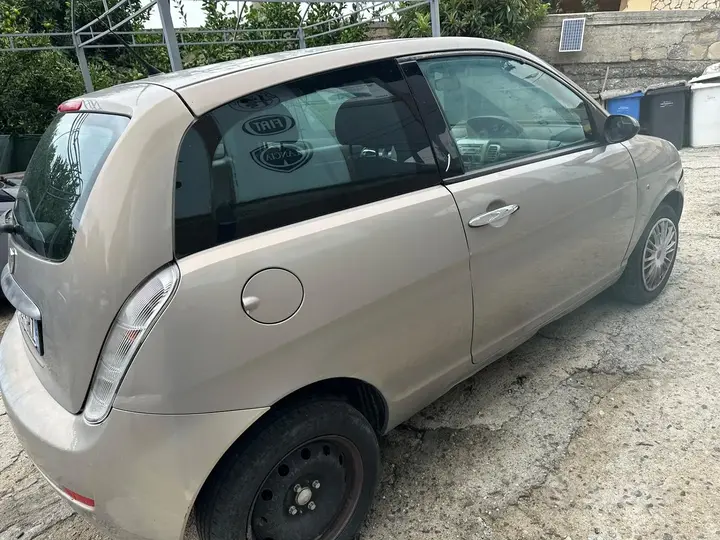 Lancia Ypsilon 2009 photo 5