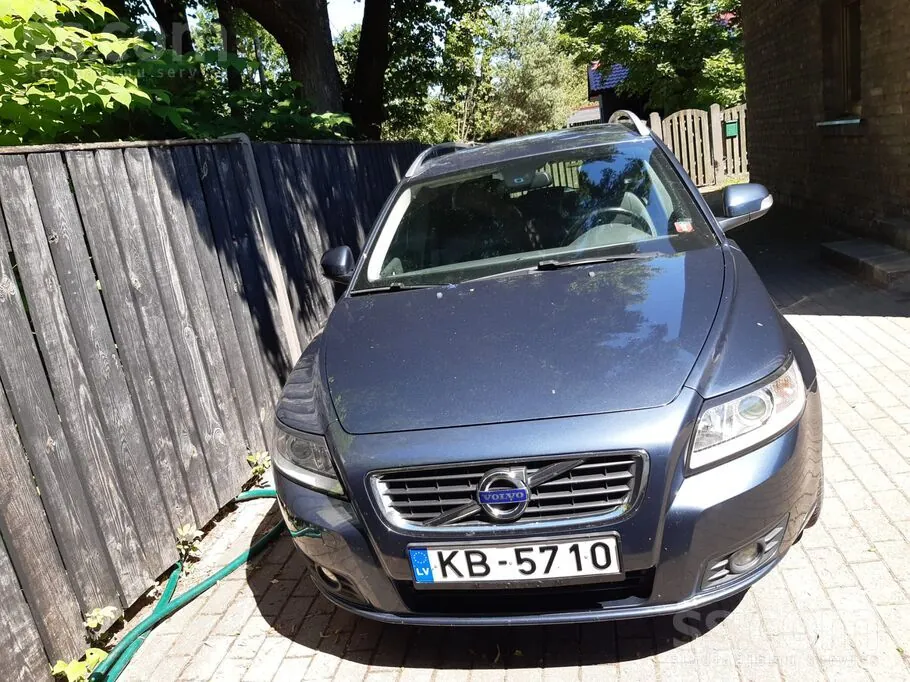 Volvo V50 2011 photo 3